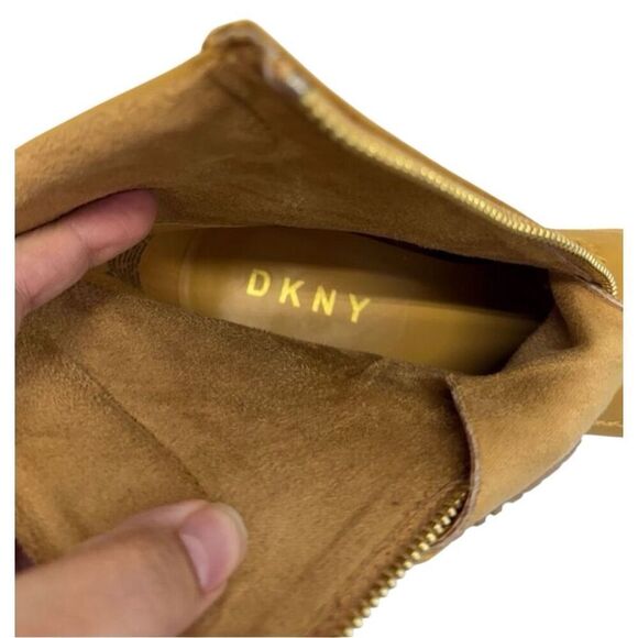 DKNY Booties Size 7.5 Gold Tone Chunky Heel Platform Sole Front Zip Boots - Picture 7 of 9
